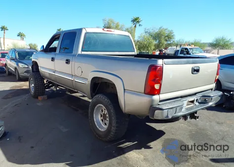 2001 GMC Sierra 2500Hd Sle z USA, uszkodzony, nr VIN 1GTHK23UX1F100631